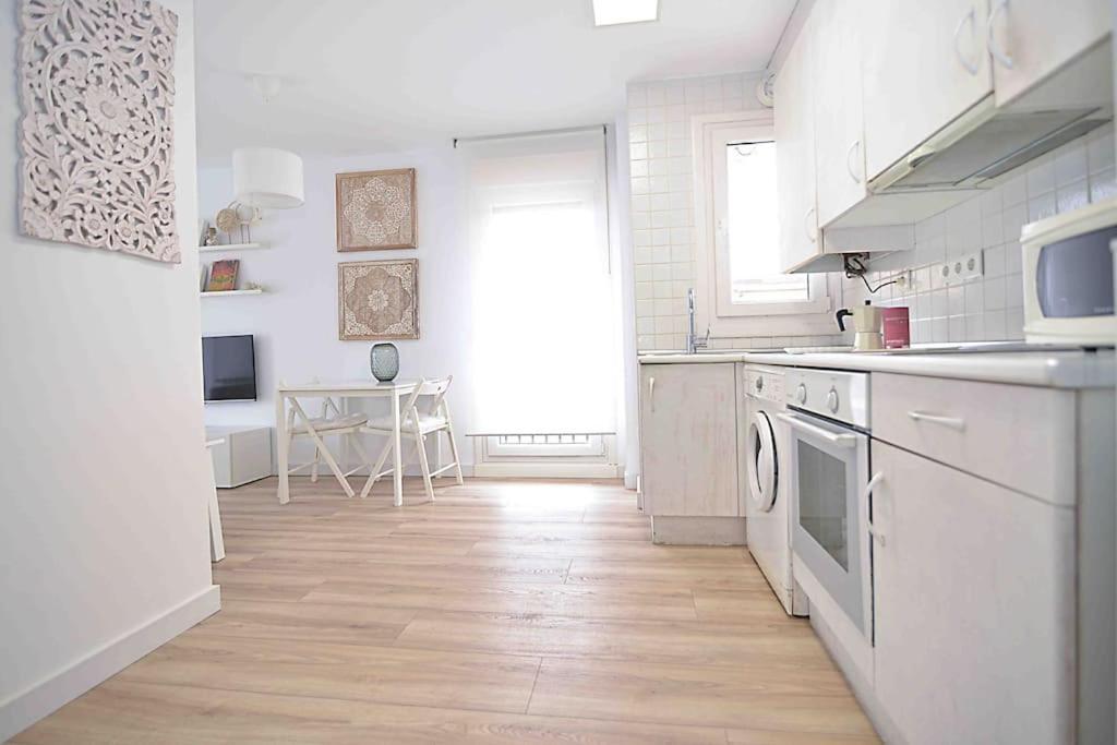 El Apartamento De Santa Natalia By Just Room Miengo Екстериор снимка